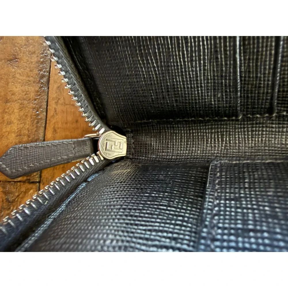 Fendi Wallet Mens Black Leather Zip Around Bifold Monster Eyes Logo Coin Pocket